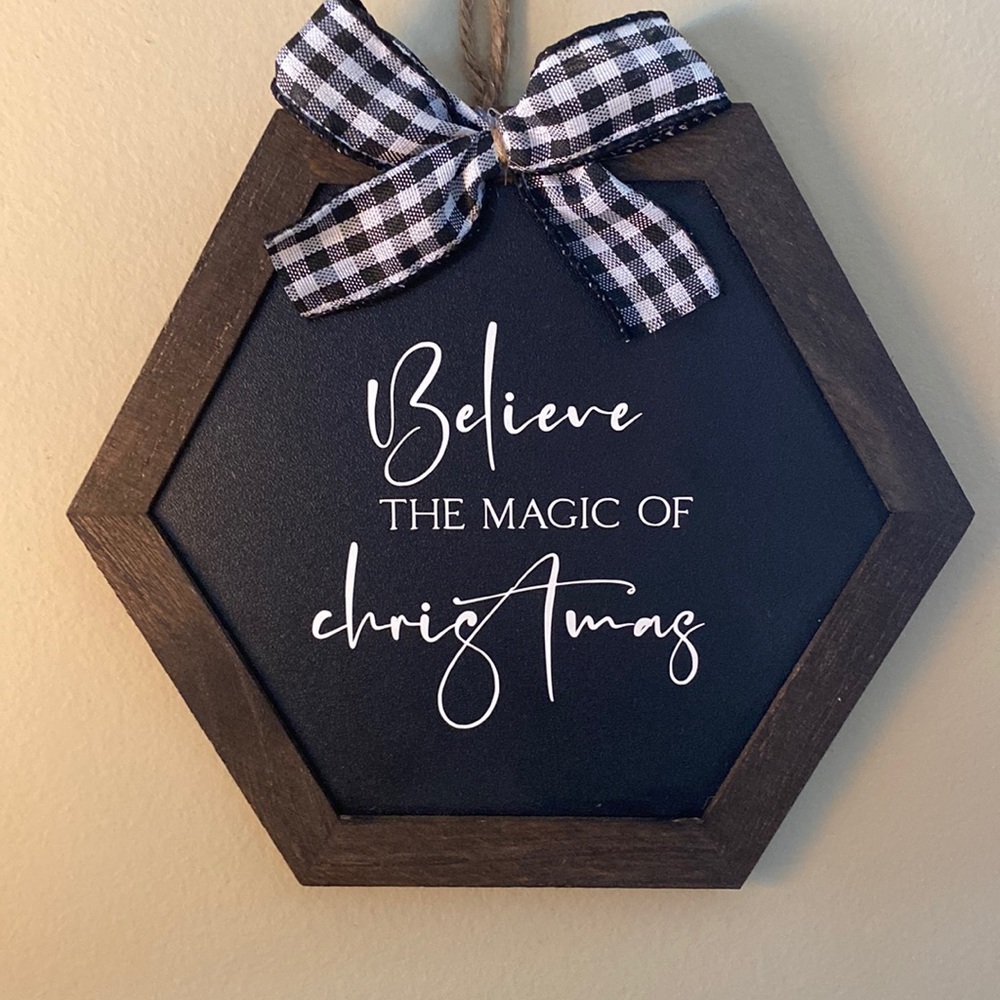 Christmas Decor Sign 🎄